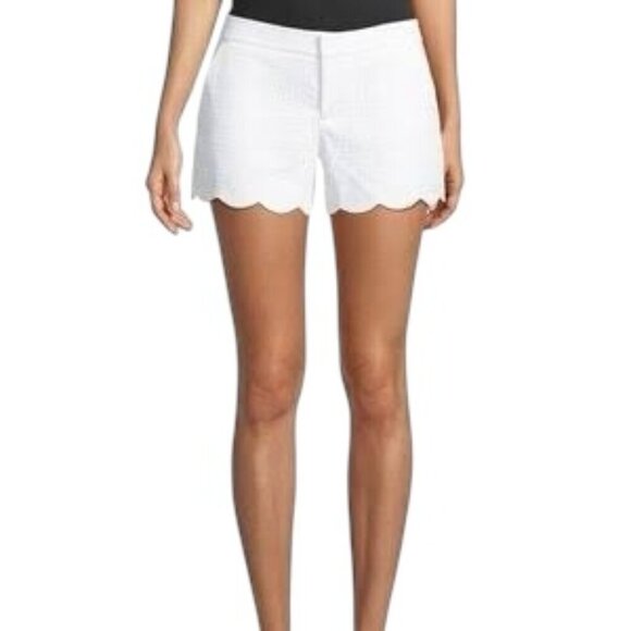Club Monaco White Amber Textured Shorts 2 - Picture 1 of 5